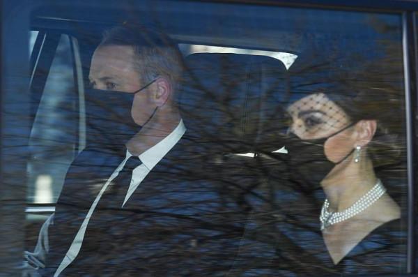 女王有望“隔代傳位”，讓威廉入主溫莎城堡，不給卡米拉封后機會