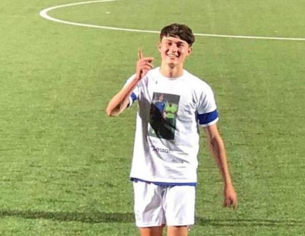 18歲華裔球員：想過為中國隊出戰，媽媽是中國人，會說中文