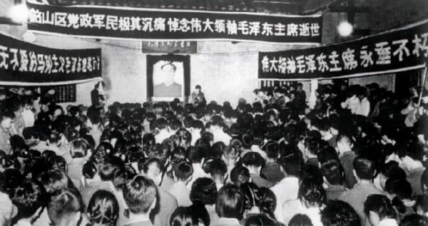 毛主席逝世7年後，毛岸成的真實身份才曝出，他是001號導彈專家