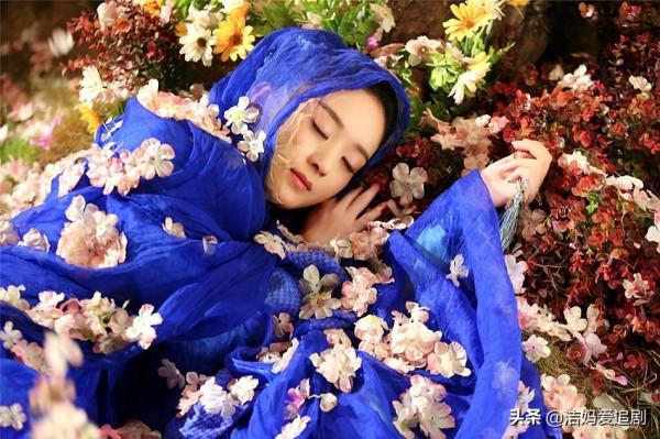 楊冪新劇《斛珠夫人》超390萬人預約，粉絲熬夜也要追！太爽了