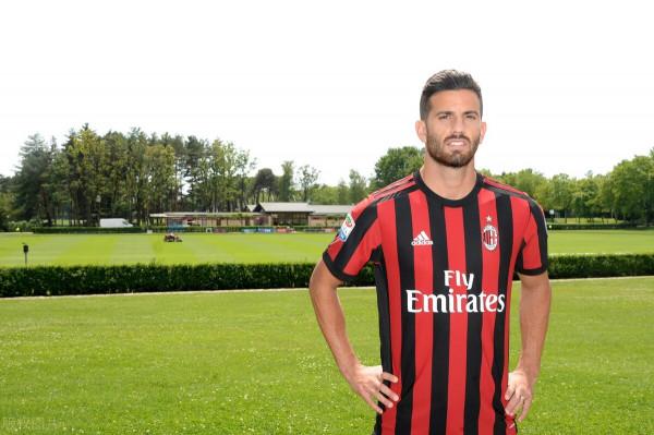 轉會TOP 10：盤點22年冬窗關閉後仍無下家的球星