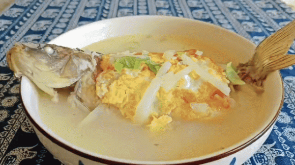 兒子參加運動會,做6種美食給他加油,他說:“媽媽,我不敢吃。” 兒子參加運動會,做6種美食給他加油,他說:“媽媽,我不敢吃。”