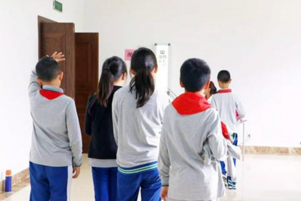 初中生標準身高表出爐,男女生各有不同,看看你家娃達標了嗎? 初中生標準身高表出爐,男女生各有不同,看看你家娃達標了嗎?