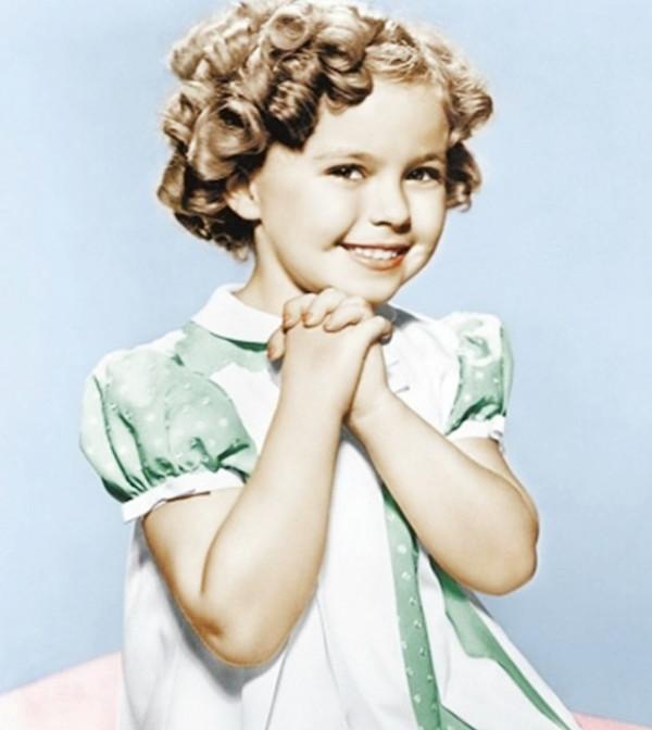 2014年秀蘭·鄧波兒在家人陪伴下去世,77年以外交官身份造訪中國 2014年秀蘭·鄧波兒在家人陪伴下去世,77年以外交官身份造訪中國