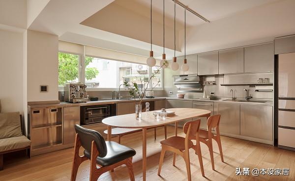 這是我見過最有生活氣息的家，125㎡，溫潤木質格調，超暖人心