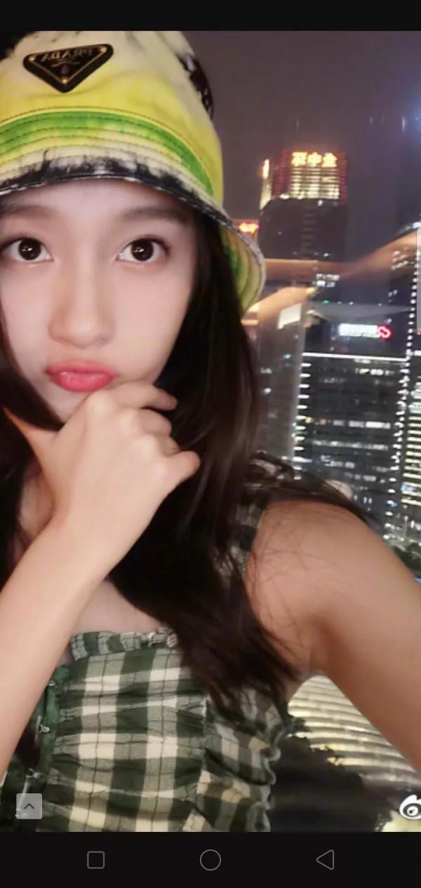 壯壯關曉彤美圖(一)