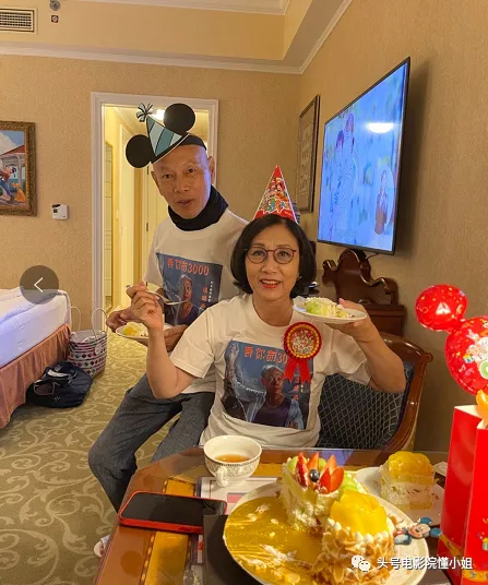 75歲羅家英罕見談大牌妻子：汪明荃很強勢，12年婚姻留下一個遺憾