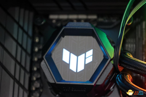 華碩TUF GAMING B660M-PLUS WIFI D4重炮手：板雖小，功能全