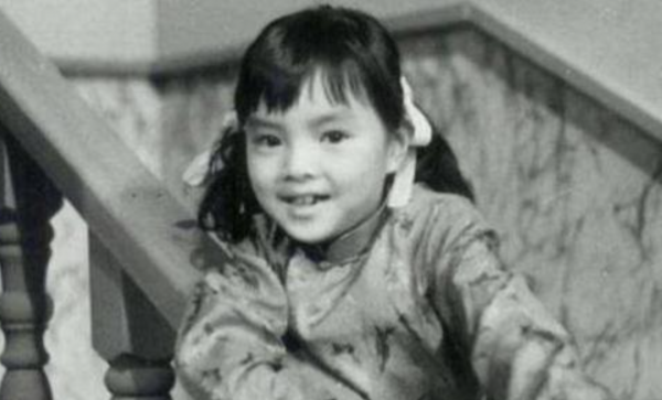 紀寶如:5歲出道,被奶奶當成搖錢樹,樣貌身高永遠定格在13歲 紀寶如:5歲出道,被奶奶當成搖錢樹,樣貌身高永遠定格在13歲