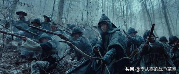 朝鮮軍隊最土豪的時刻：金日成的部隊裝備、火力完爆國軍五大主力