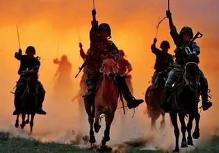 辛苦半月，十二生肖七絕版終於全部寫完，謝謝友友們的陪伴和唱和