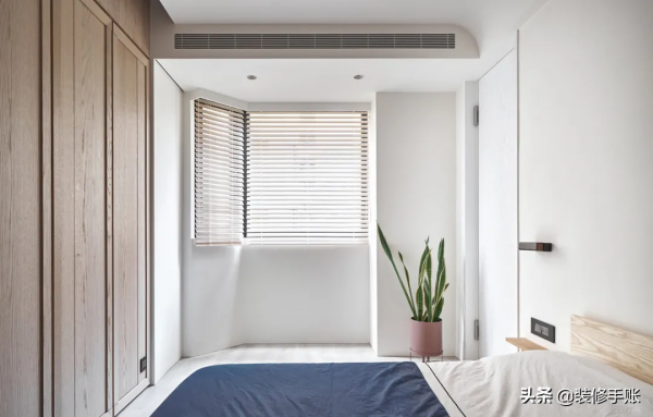 130平三居室,高階灰與原木,滿滿的高階感 130平三居室,高階灰與原木,滿滿的高階感