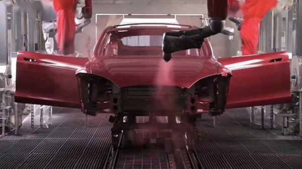 特斯拉新增三種外觀顏色：深紅、深藍、貢銀！或率先應用於Model Y