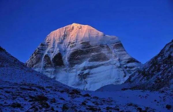 神奇的大自然之絕美山峰！世界最美十大山峰