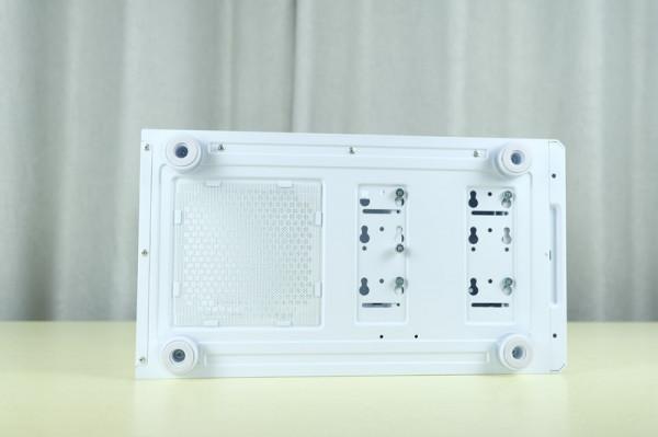 新年新氣象，中端平面設計主機 i5+32G+先馬易大師S1雪裝版上機