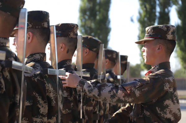 16年後,我離開部隊 16年後,我離開部隊