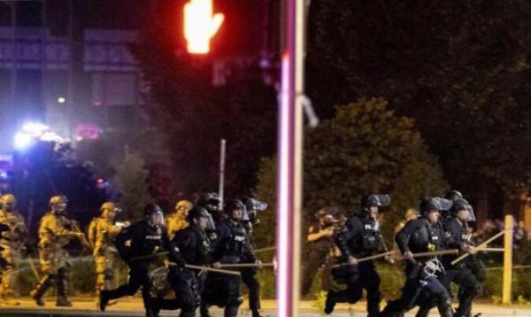 一天之內，英國對華展開三輪輿論攻勢！中方果斷回擊，並反將一軍