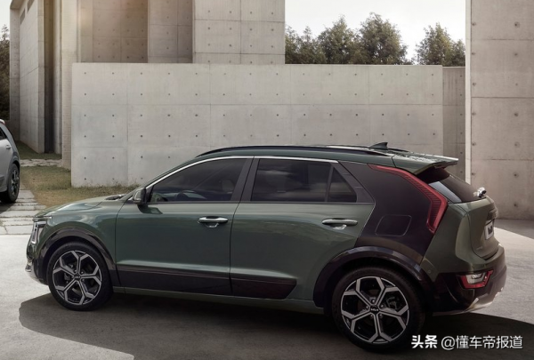 新車｜明年有望國產，三種動力總成！起亞新一代極睿釋出