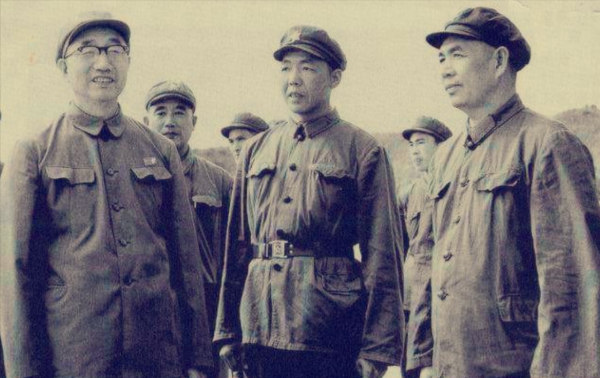 1978年一導彈直衝主席臺，臺上正坐著開國元帥和大將，結果怎樣？