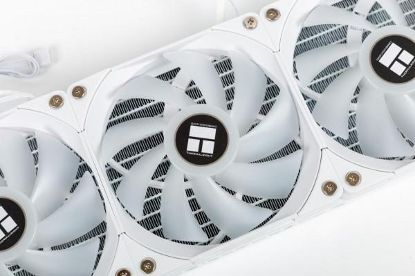 牛皮&;鋁合金的藝術-幾何未來Cowboy裝機分享 牛皮&;鋁合金的藝術-幾何未來Cowboy裝機分享