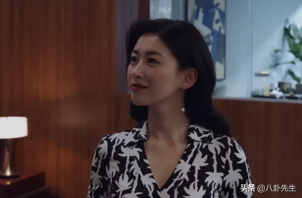 女主竟然不如女配美？李庚希被張天愛豔壓，朱珠氣質碾壓藍盈瑩