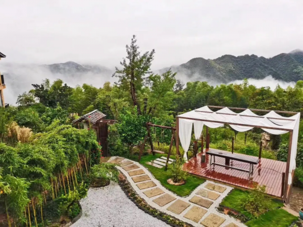 700年神秘古村落意外走紅！霧海竹林萬畝，24h鮮氧環繞，宛若仙境