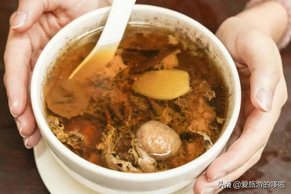 每個廣東阿媽都是“行走的湯譜”，就沒有她煲不出的湯