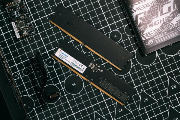 12代酷睿正式釋出:Core i9-12900K拉滿5.2GHz,DDR5、PCIe5.0齊發 12代酷睿正式釋出:Core i9-12900K拉滿5.2GHz,DDR5、PCIe5.0齊發