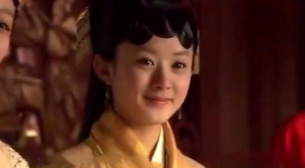 女星大火前的經歷，林心如演丫鬟，楊怡跑6年龍套，各有各的辛酸