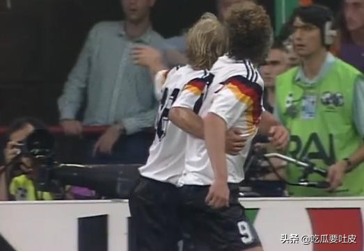 1990年世界盃1/8決賽篇，沃勒爾耍詐？裡傑卡爾德吐了幾次口水？