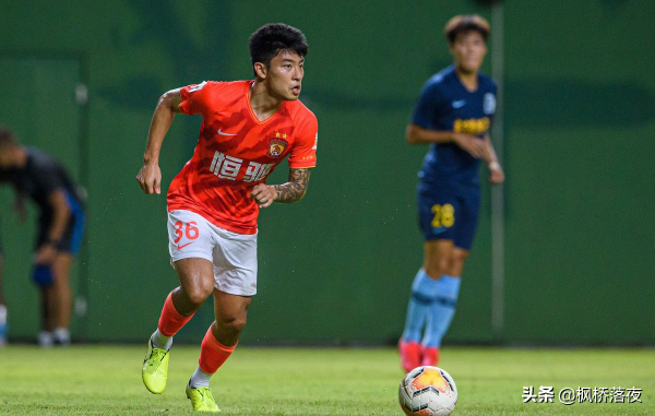 3年無緣國字號！26歲鄭智接班人褪去天才顏色，轉會恆大成轉折