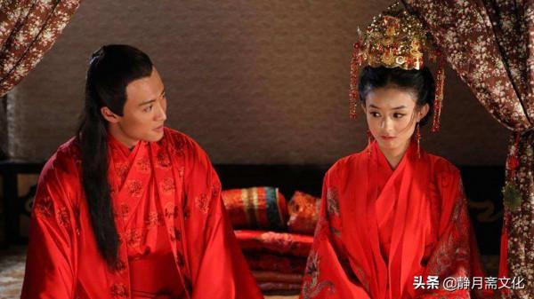 民間故事：舉人幫女子葬母，女子嫁他報恩，生下4子才知別有用心