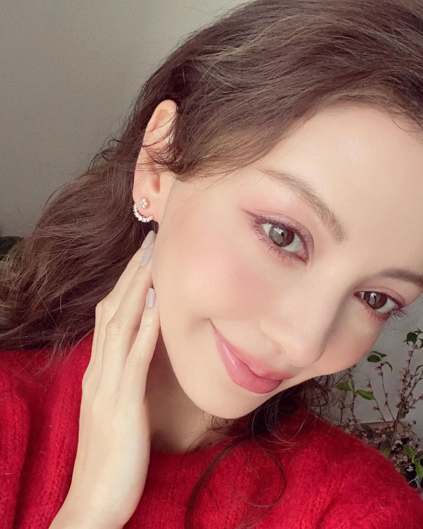 被凸嘴困擾的中國女孩，都是隱藏的大美人