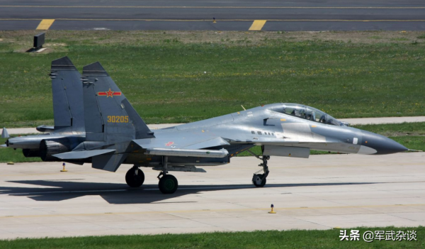 空軍“臨時工”——殲-11BS,服役僅14年,因殲-16出現而面臨淘汰 空軍“臨時工”——殲-11BS,服役僅14年,因殲-16出現而面臨淘汰