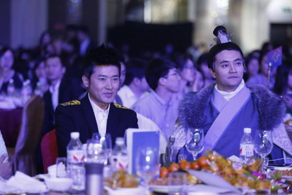 人前是“過氣明星”，人後是商業大佬，這9位明星一個比一個有錢