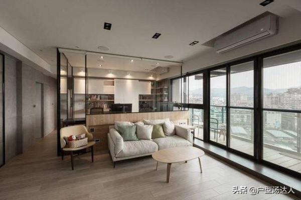 330平米東南朝向的奇特大平層戶型