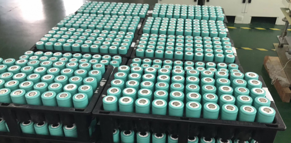 蘋果之後，特斯拉也提申請：要求對石墨“免稅”，這是怎麼回事？