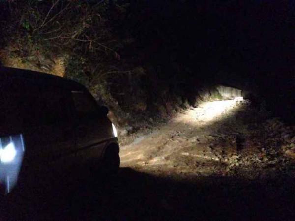 1983年,傅聲遇詭異車禍身亡,甄妮為其生女守寡至今,他憑什麼? 1983年,傅聲遇詭異車禍身亡,甄妮為其生女守寡至今,他憑什麼?