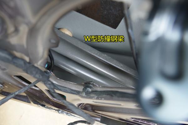 拆解 瑞虎8 PLUS車門防護 拼接鋼板是軟肋