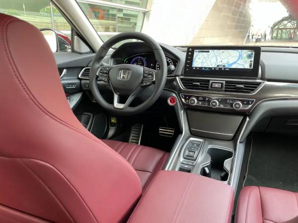 新雅閣有哪些變化?從諾基亞到蘋果的飛躍! 新雅閣有哪些變化?從諾基亞到蘋果的飛躍!