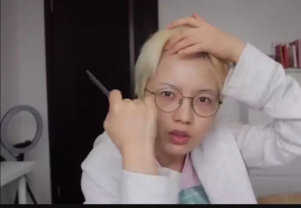 花樣作死的3位網紅：把國恥當流量，拿求婚當兒戲，用低俗博眼球