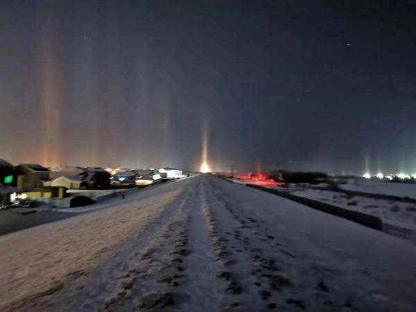 邀你來一起領略“寒夜冰柱”的風彩