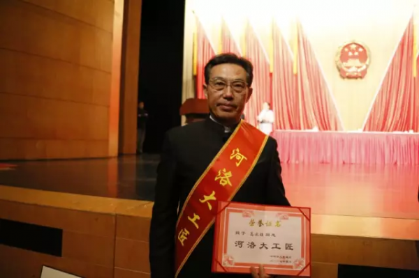 傳奇農民！他造假文物騙走故宮90萬，國家卻花錢請他“造假”