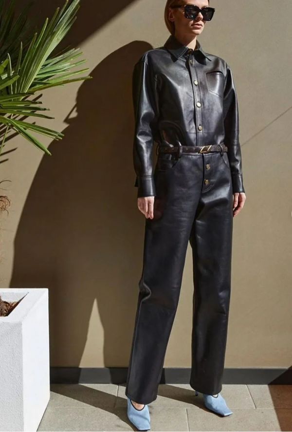 又可以穿這條炸街的“神褲”了，懶人一鍵顯高顯瘦