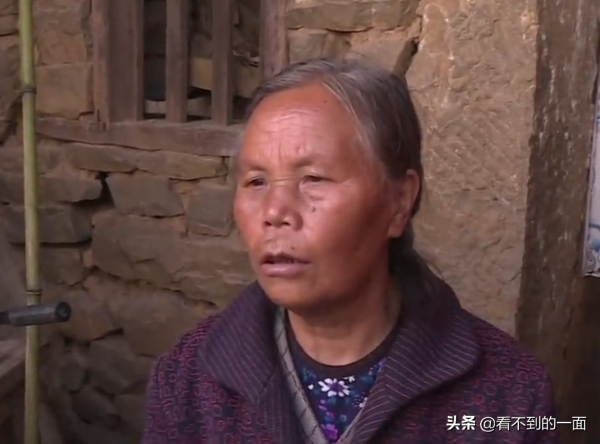 24歲漂亮姑娘已離家12年，獨自在外流浪，只因找不到回家的路