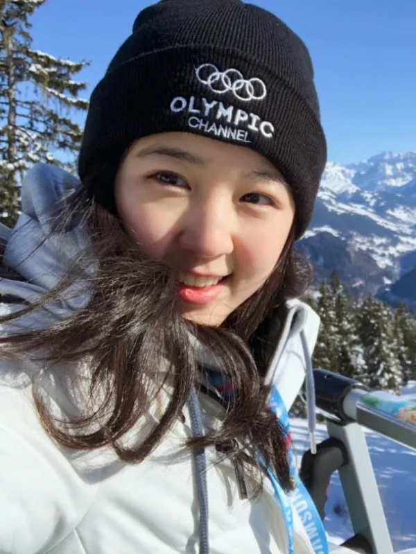 北京冬奧會來了個“神仙女孩兒”，精通四國語言