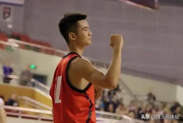 21分之後又拿26分！廣東男籃又一希望之星，曾對陣日本隊暴砍40分