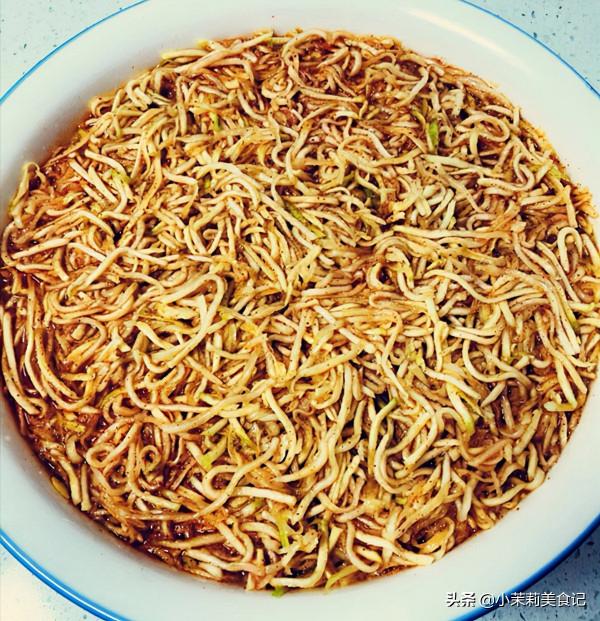 醃芥菜,只放鹽不好吃,80奶奶教我3招,脆爽入味,每年1缸不夠吃 醃芥菜,只放鹽不好吃,80奶奶教我3招,脆爽入味,每年1缸不夠吃