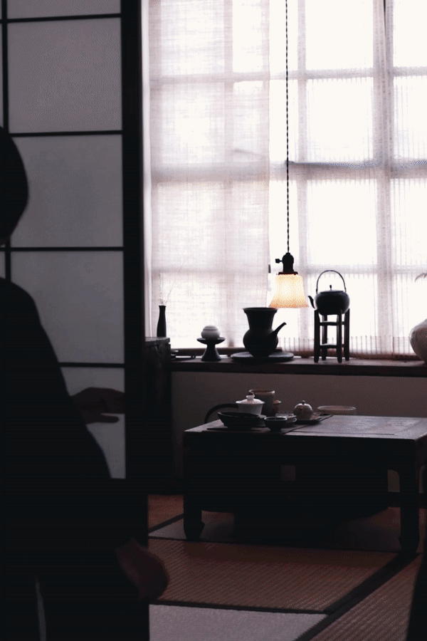 10萬爆改80平老房子，他們在鬧市過上了世外桃源的生活