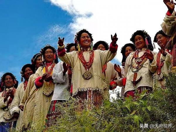 西行藏區9 熱情的甲居藏寨 一言難盡的黨嶺旅遊 西行藏區9 熱情的甲居藏寨 一言難盡的黨嶺旅遊